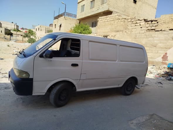 كيا تاونر 1998 - صورة 3