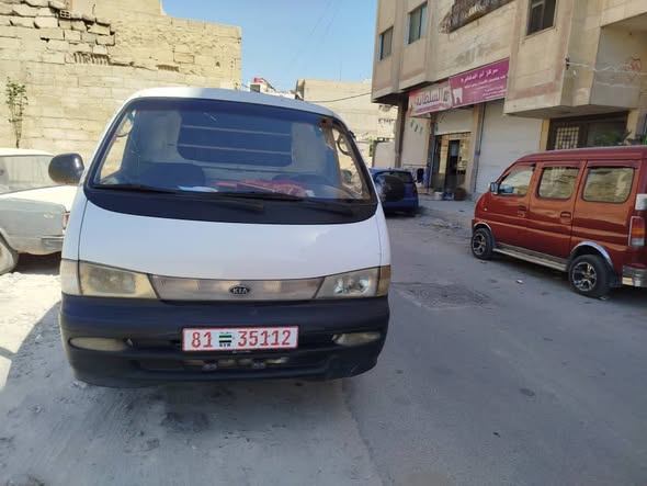 كيا تاونر 1998 - صورة 5