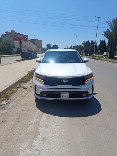 كيا سورينتو 2021 - صورة 1