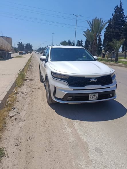 كيا سورينتو 2021 - صورة 3