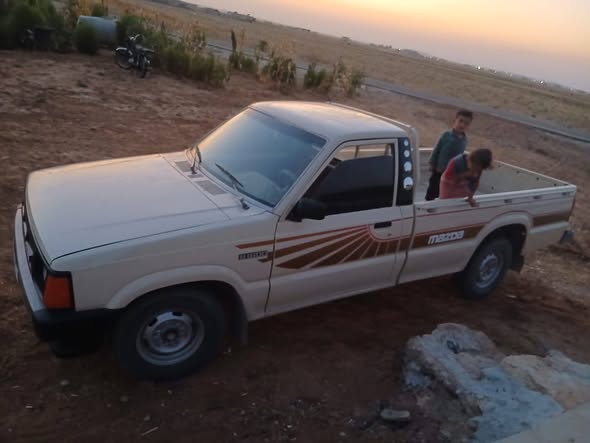 مازدا بيك أب 1992 - صورة 4