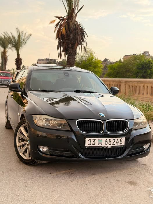 بي ام دبليو 320 2011