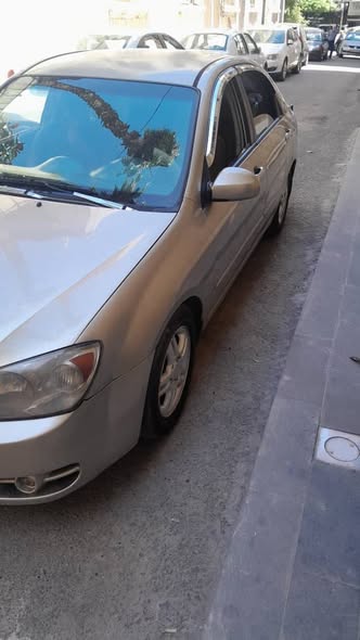 كيا سيراتو 2007 - صورة 3