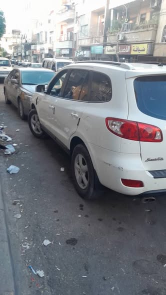 هونداي سانتفيه 2009 - صورة 3