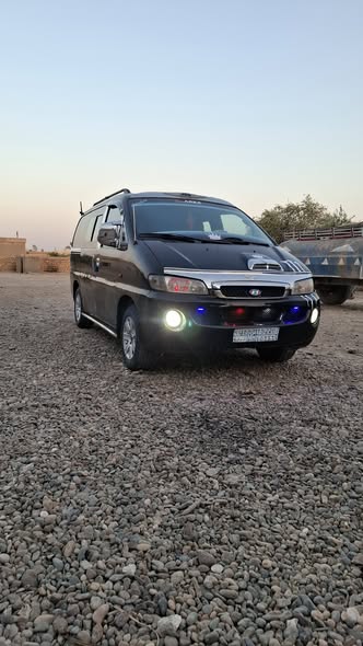 هيونداي اتش 1 2006 - صورة 1