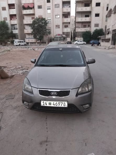 كيا ريو 2011 - صورة 2