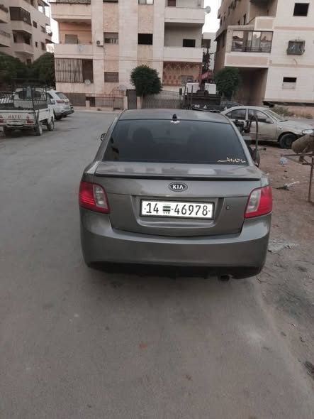 كيا ريو 2011 - صورة 4