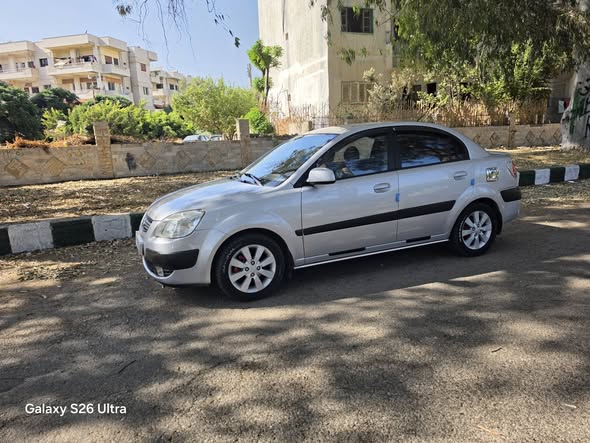 كيا ريو 2010 - صورة 3