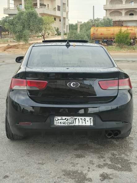 كيا فورتي 2010 - صورة 3
