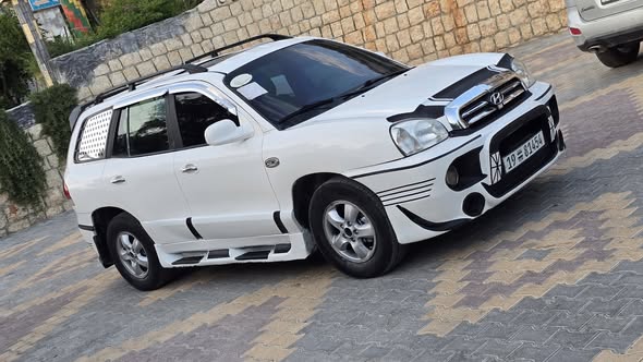 هيونداي سنتافي 2005 - صورة 4