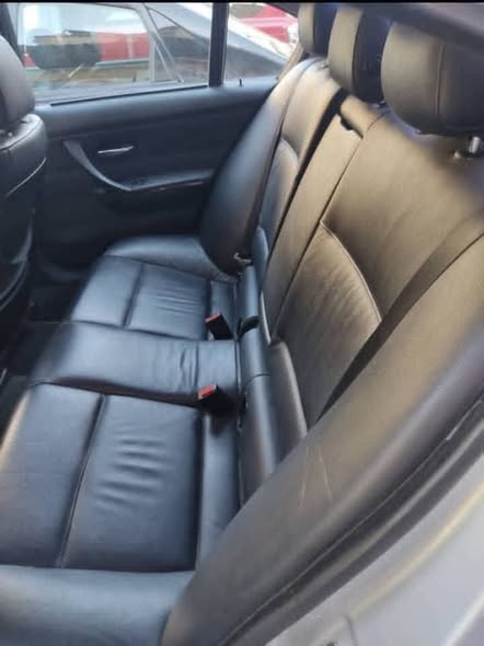 بي ام دبليو 320i 2007 - صورة 4