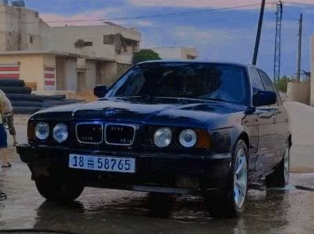 بي ام 525 1993 - صورة 4