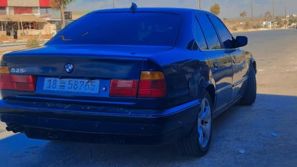 بي ام 525 1993 - صورة 5