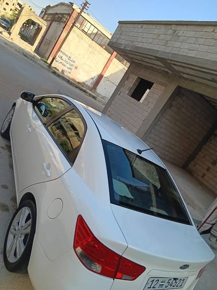 كيا سيراتو 2014 - صورة 3