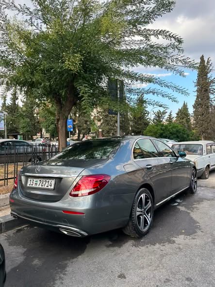 مرسيدس E300 2018 - صورة 1