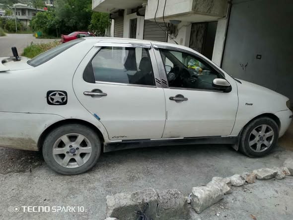 فيات سيينا 2006 - صورة 2