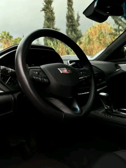 كاديلاك CT4 2022 - صورة 4
