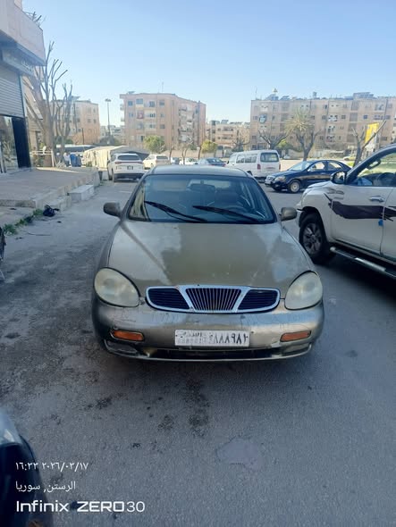 دايو لانوس 2001 - صورة 1