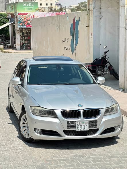بي إم دبليو 320 2009 - صورة 3