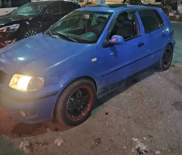 فولكس فاجن بولو 2000 - صورة 1