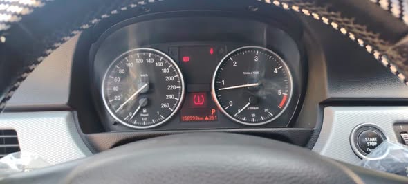 بي ام دبليو 320 2011 - صورة 2