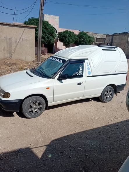 سكودا بيك أب 2000 - صورة 3