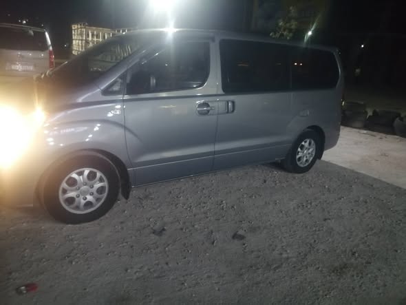هيونداي H-1 2011 - صورة 4