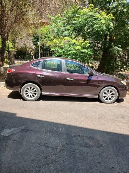 هيونداي افانتي 2009 - صورة 4