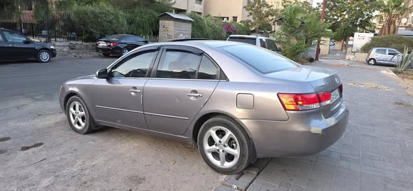 هيونداي سوناتا 2007 - صورة 1