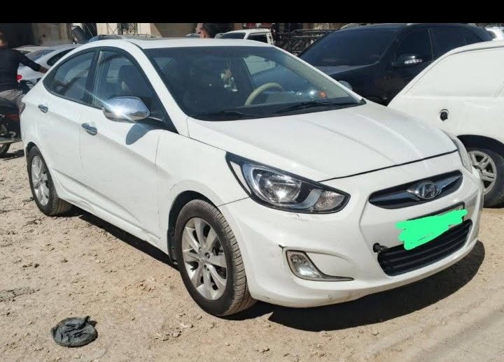 هيونداي أكسنت 2011