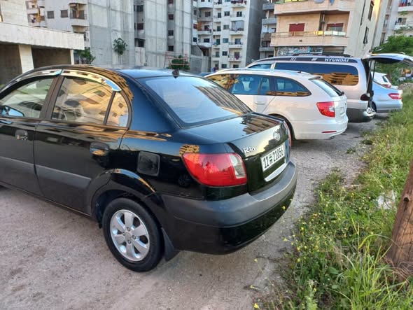كيا ريو 2008 - صورة 3