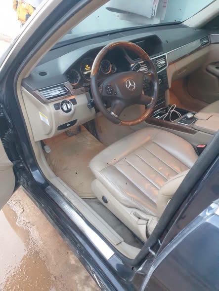 مرسيدس E350 2013 - صورة 2
