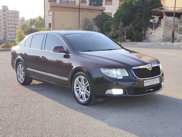 سكودا سوبيرب 2010 - صورة 3