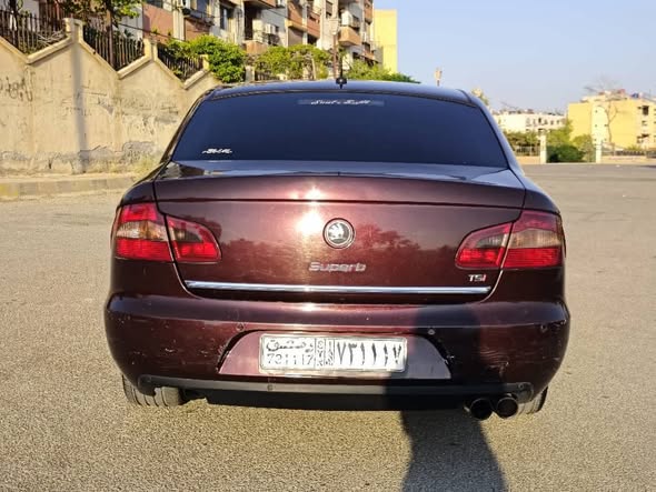 سكودا سوبيرب 2010 - صورة 5