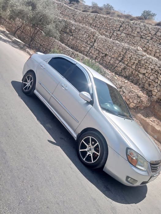 كيا سيراتو 2007