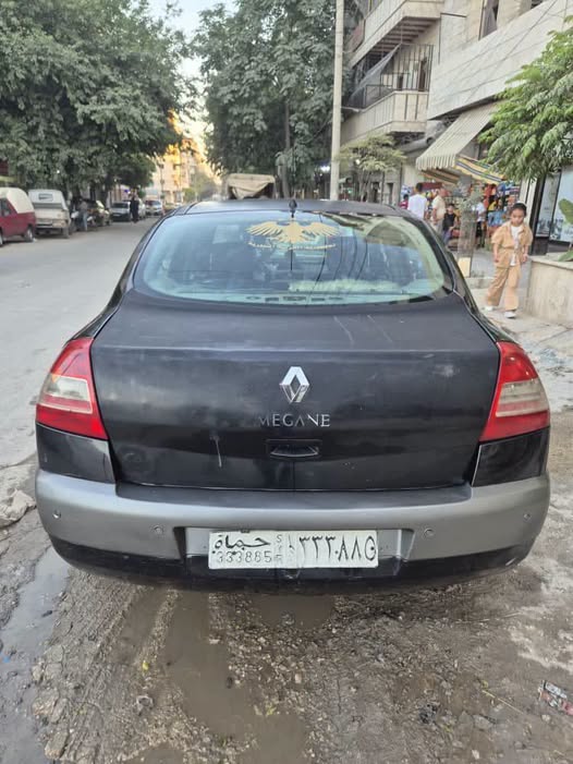 رينو ميغان 2005