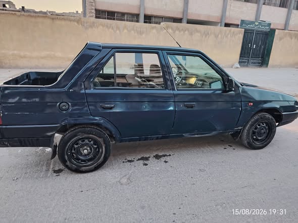 سكودا بيك أب 1994 - صورة 4