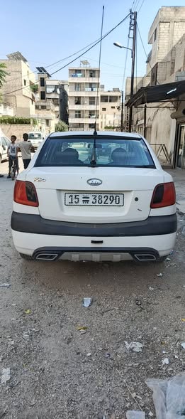 كيا ريو 2009 - صورة 2
