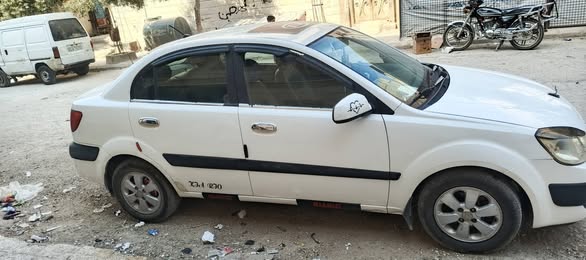 كيا ريو 2009 - صورة 3