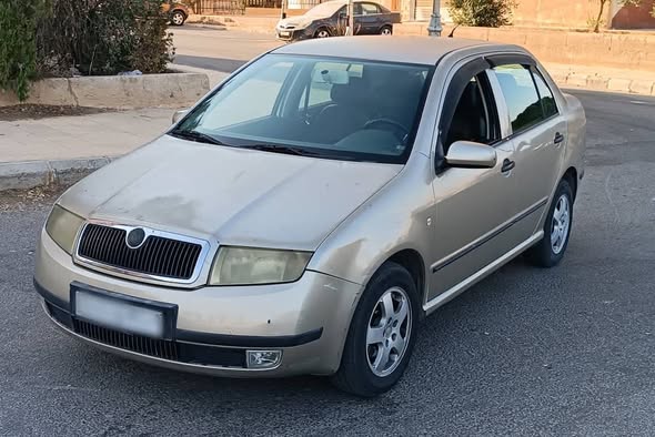 سكودا فابيا 2004 - صورة 2