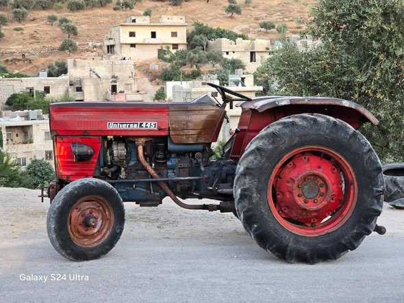 يونيفرسال 445 1987 - صورة 4
