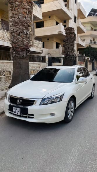 هوندا أكورد 2011 - صورة 1