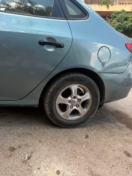 هيونداي افانتي 2007 - صورة 5