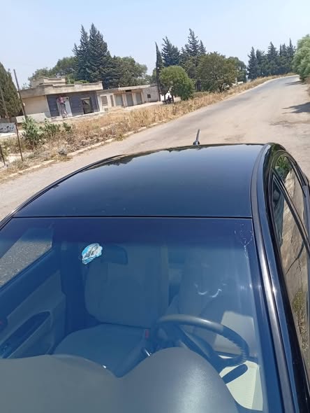 هيونداي فيرنا 2011 - صورة 3