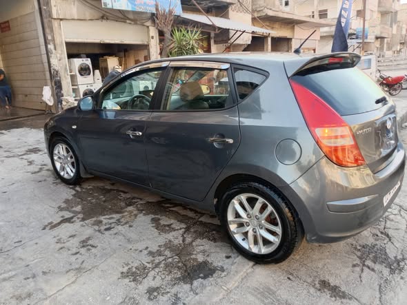 هيونداي i30 2008 - صورة 4