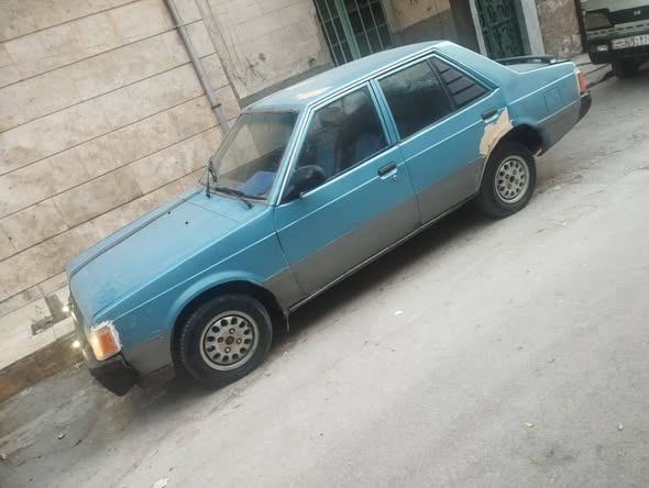 ميتسوبيشي لانسر 1983 - صورة 3
