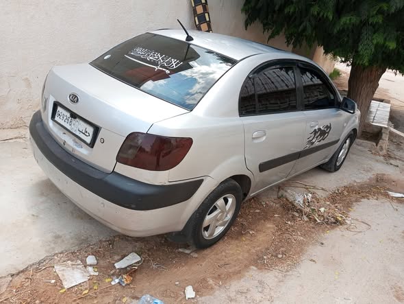 كيا ريو 2006 - صورة 1