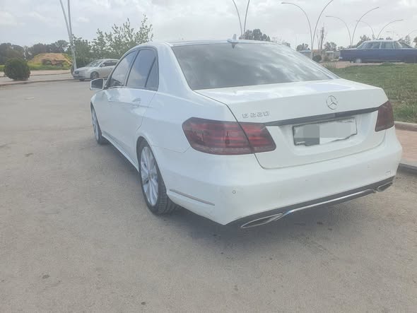 مرسيدس E220 2014 - صورة 2