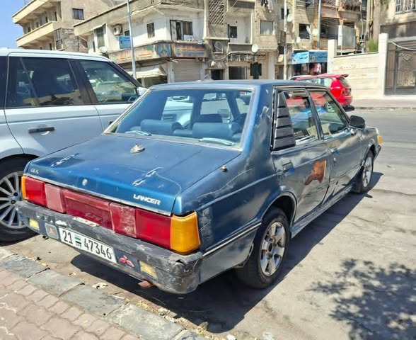 ميتسوبيشي لانسر 1983 - صورة 2