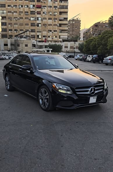 مرسيدس C300 2016 - صورة 1